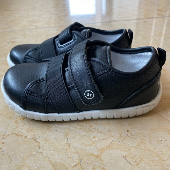 stride rite srtech riley shoe